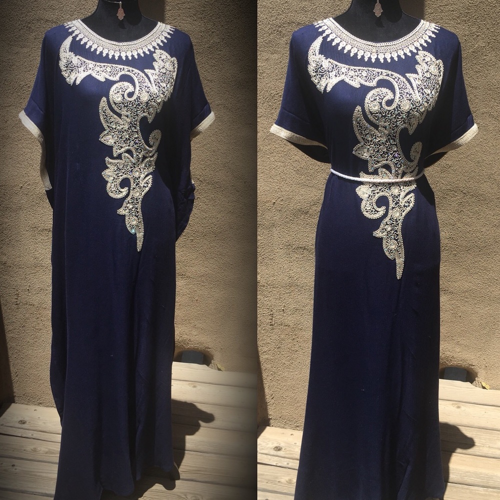 Pink, White, Black, Blue options•Free Flow Kaftan Handmade